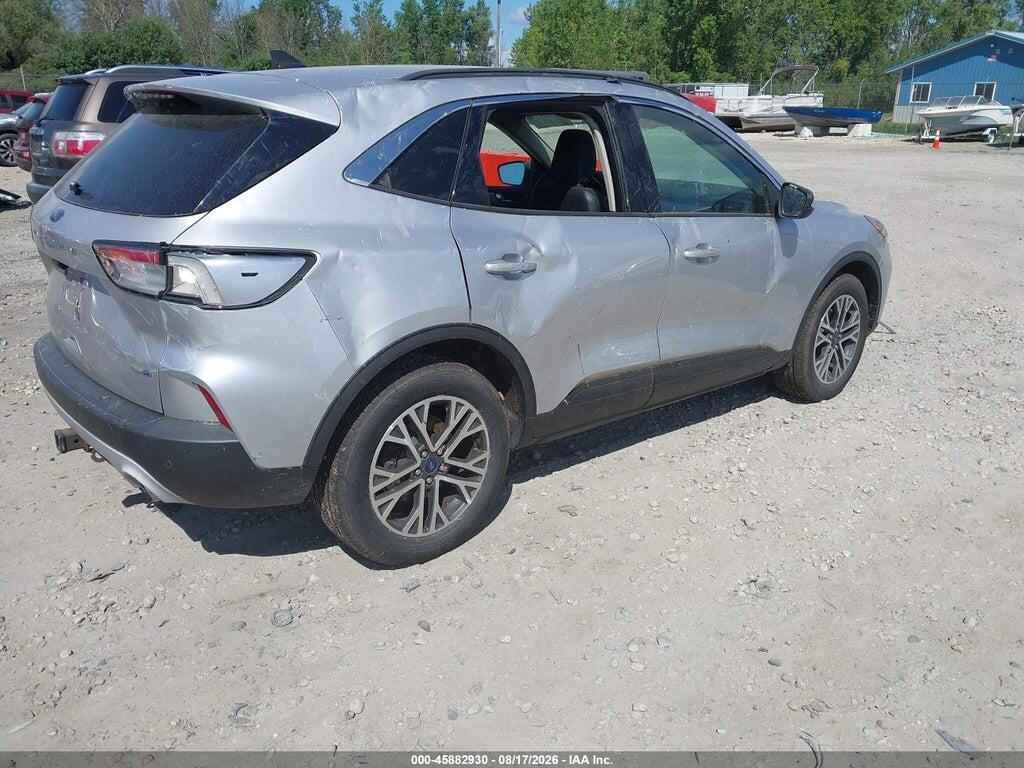 1FMCU9H9XLUB29090 2020 FORD ESCAPE photo no. 4