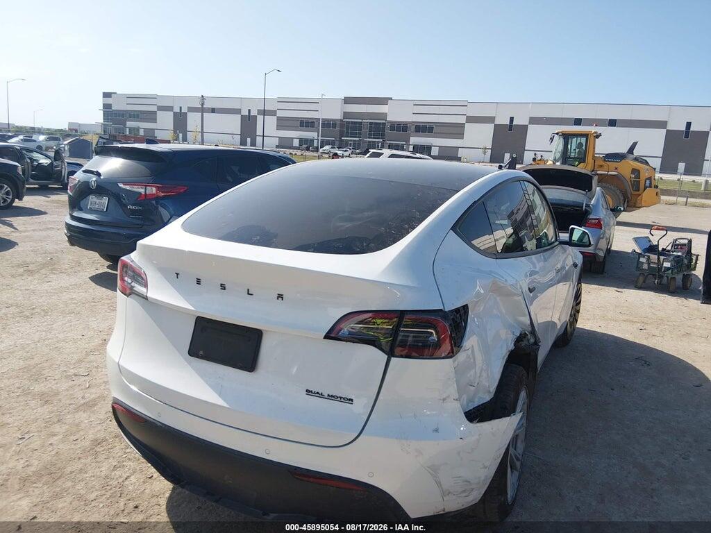 7SAYGDEE2NF542223 2022 TESLA MODEL Y photo no. 4