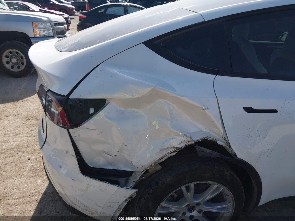7SAYGDEE2NF542223 2022 TESLA MODEL Y photo no. 6