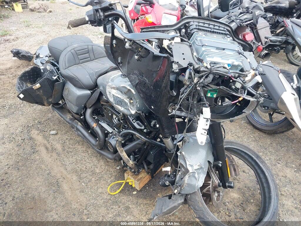 2022 HARLEY-DAVIDSON FLTRXST 1HD1ACL16NB632051