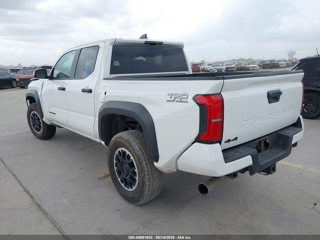 3TYLB5JN7RT004303 2024 TOYOTA TACOMA photo no. 3