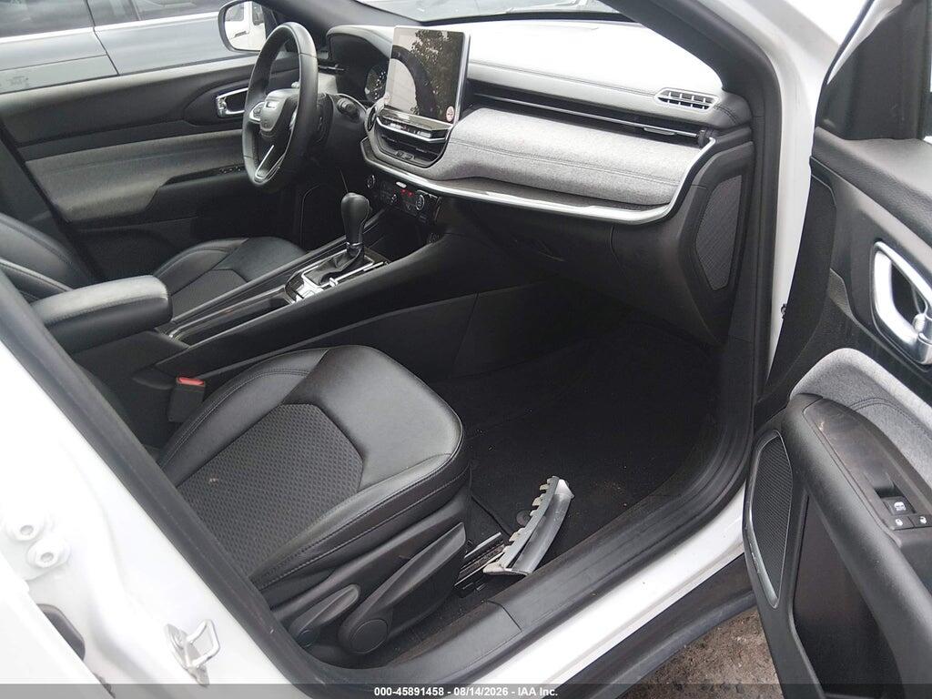 3C4NJDBN5RT160829 2024 JEEP COMPASS photo no. 5