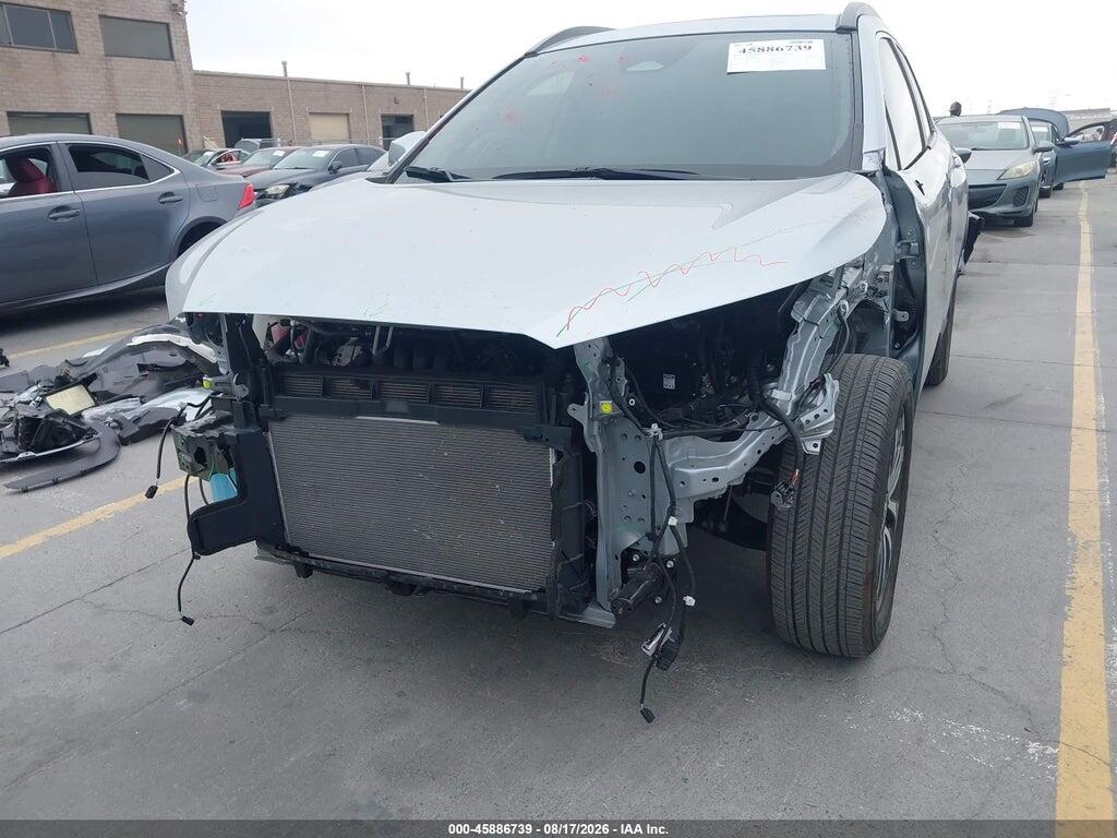 7MUDAABG7RV080153 2024 TOYOTA COROLLA CROSS photo no. 6