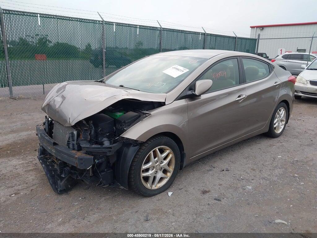 5NPDH4AE4DH415486 2013 HYUNDAI ELANTRA photo no. 2