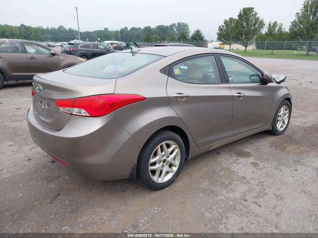 5NPDH4AE4DH415486 2013 HYUNDAI ELANTRA photo no. 4