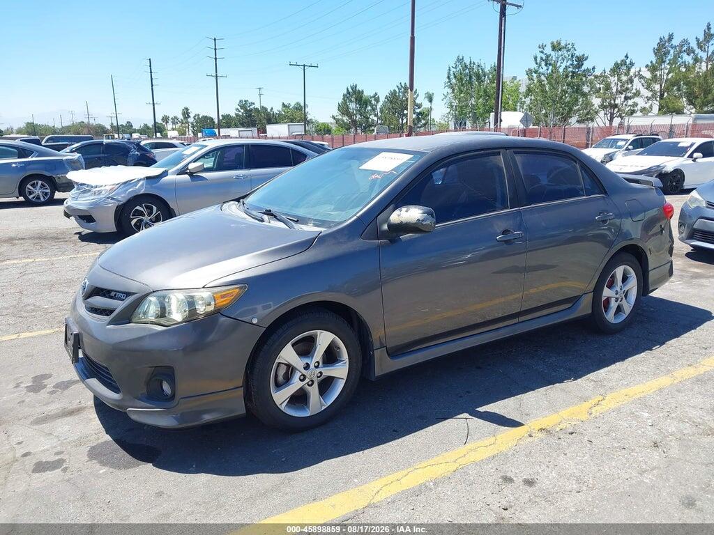 5YFBU4EE8DP186780 2013 TOYOTA COROLLA photo no. 2