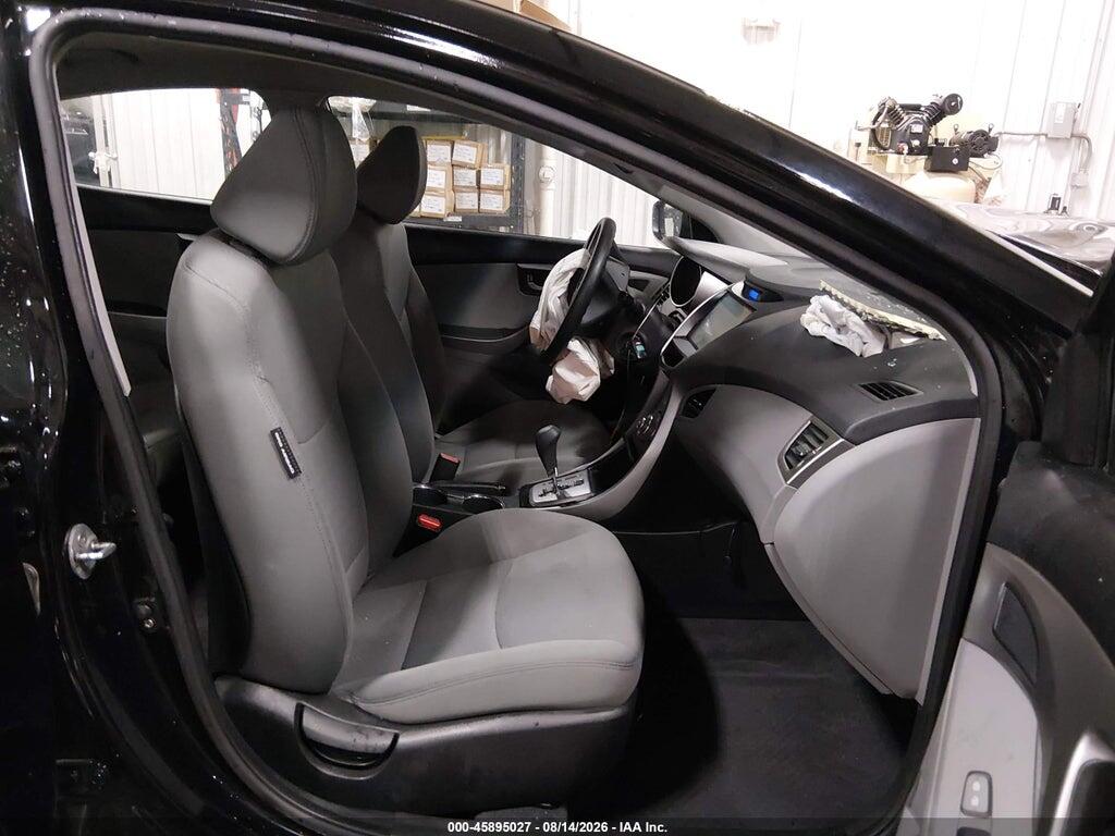 KMHDH4AE8DU978686 2013 HYUNDAI ELANTRA photo no. 5
