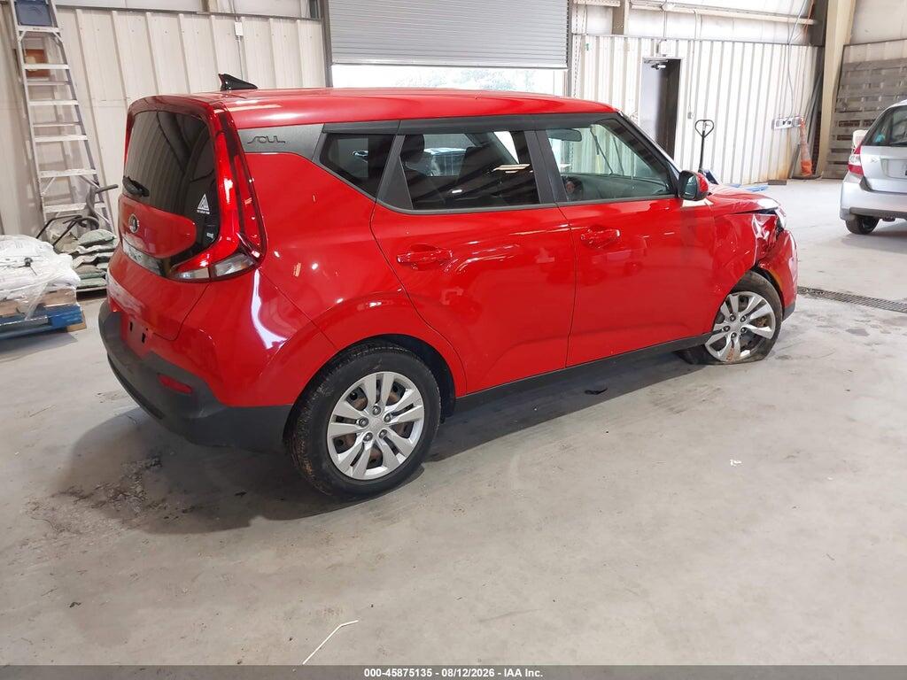 KNDJ23AU0L7703028 2020 KIA SOUL photo no. 4
