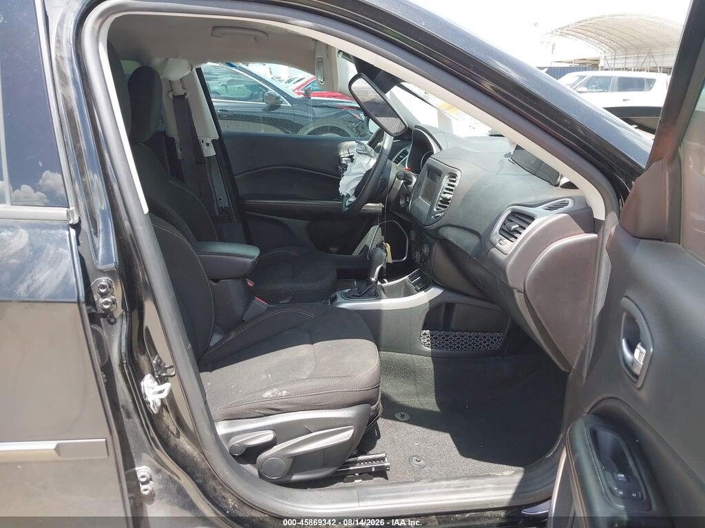 3C4NJCABXLT253001 2020 JEEP COMPASS photo no. 5