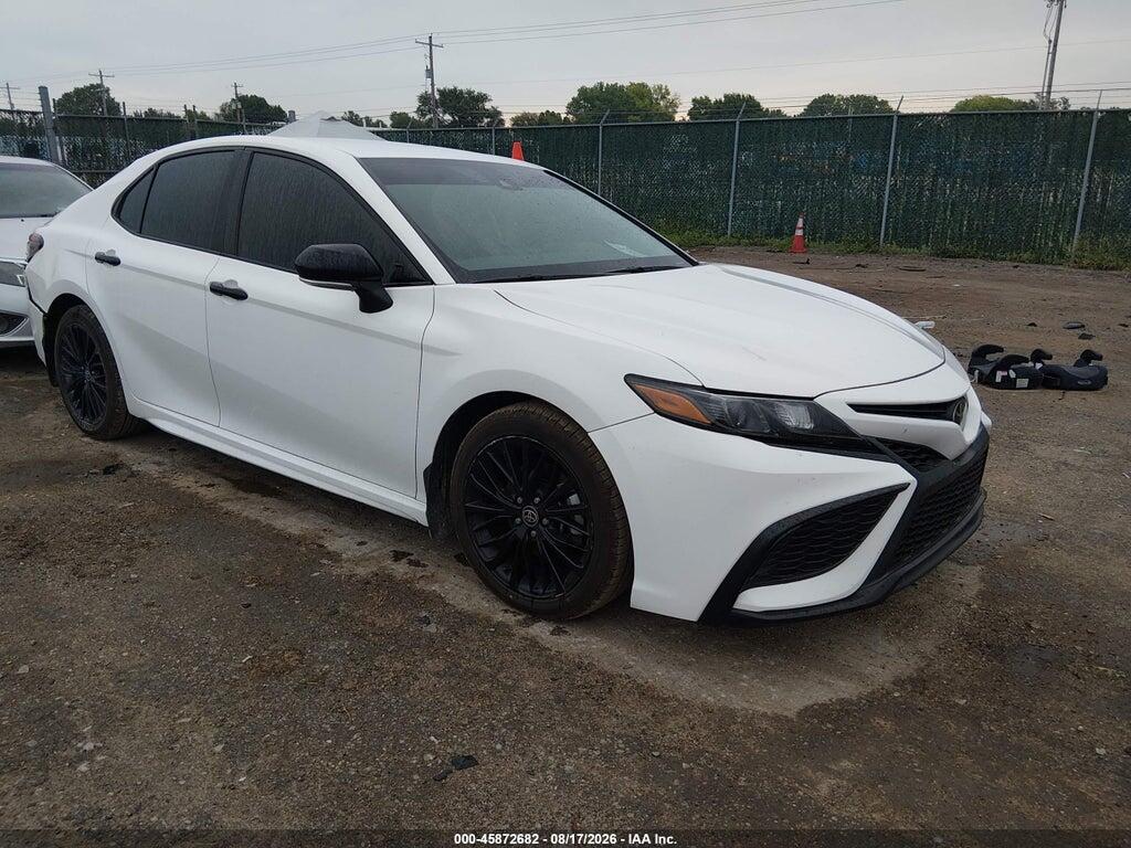 4T1G11BK2NU060695 2022 TOYOTA CAMRY photo no. 1