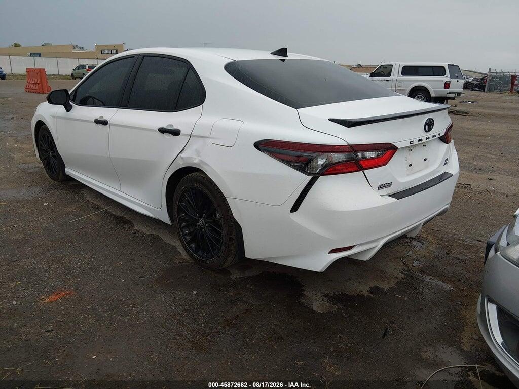 4T1G11BK2NU060695 2022 TOYOTA CAMRY photo no. 3