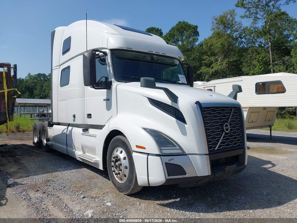 2020 VOLVO VNL 4V4NC9EH3LN226495