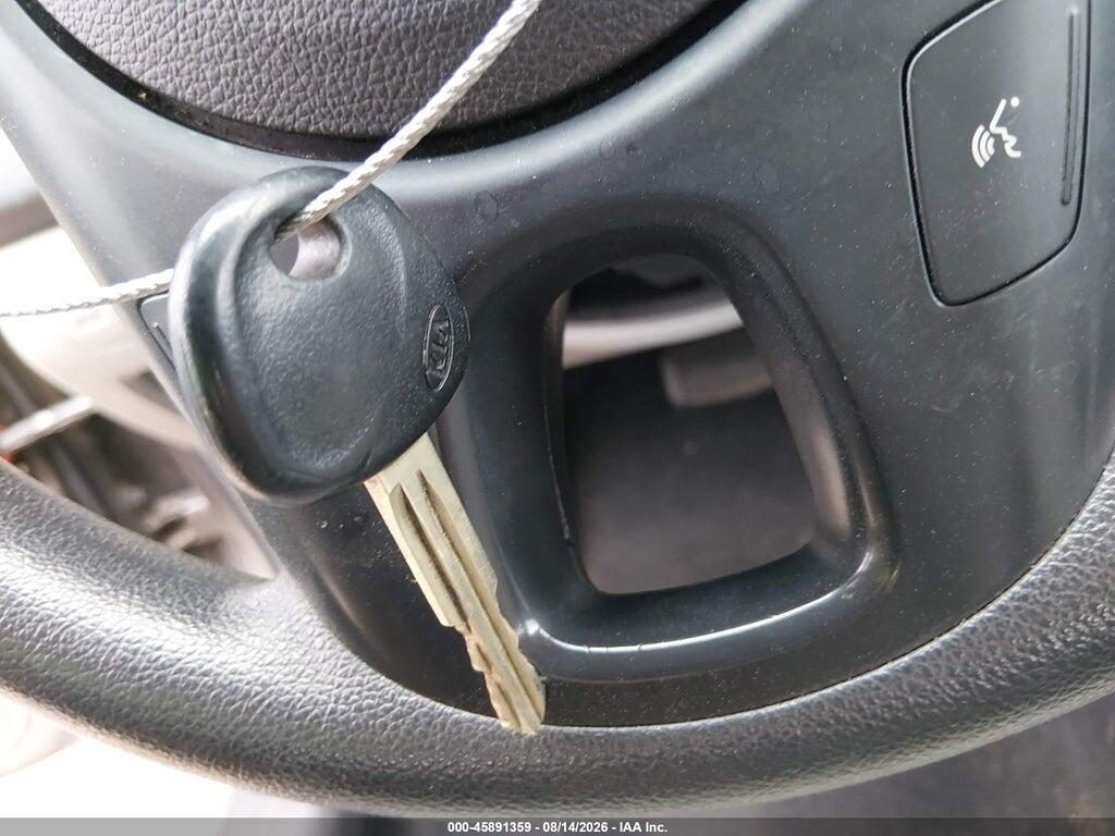 KNAFU4A24D5733096 2013 KIA FORTE photo no. 11