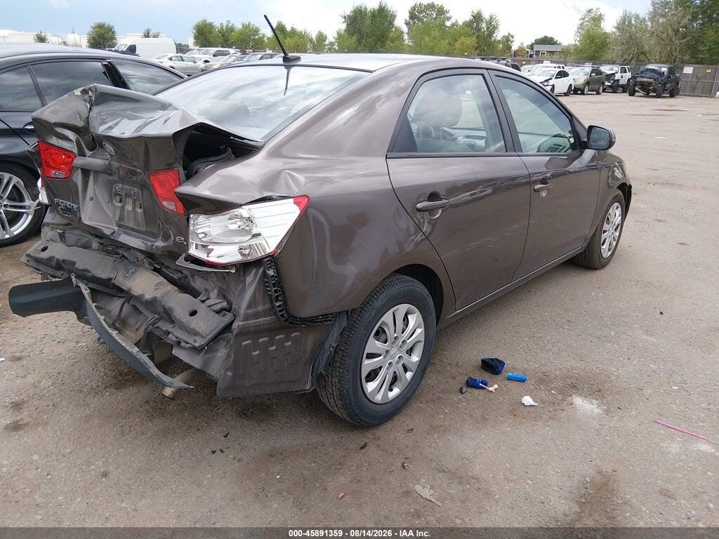 KNAFU4A24D5733096 2013 KIA FORTE photo no. 4