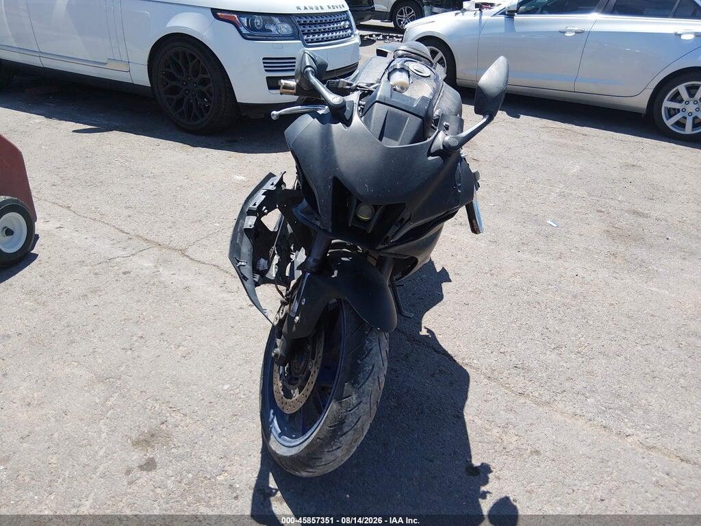 JYARM38Y6NA000587 2022 YAMAHA YZFR7 photo no. 5