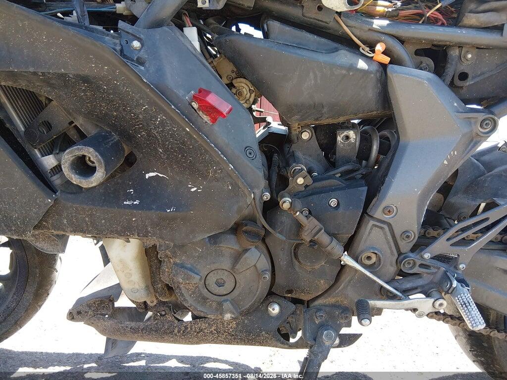 JYARM38Y6NA000587 2022 YAMAHA YZFR7 photo no. 9