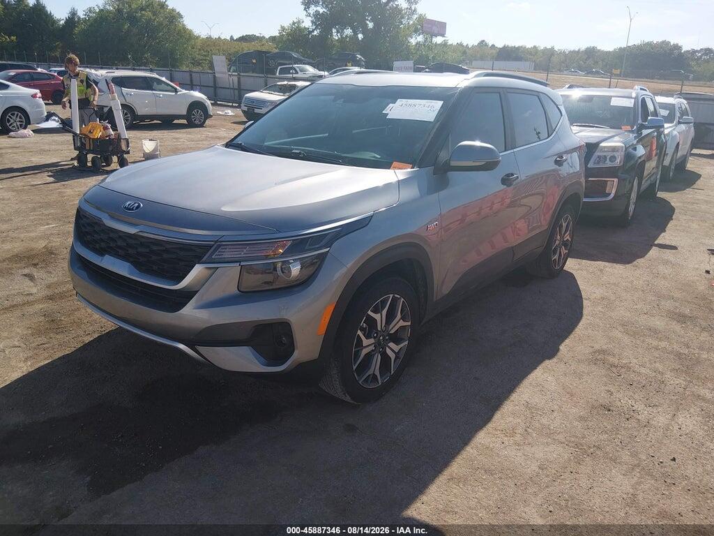 KNDERCAA1M7225206 2021 KIA SELTOS photo no. 2