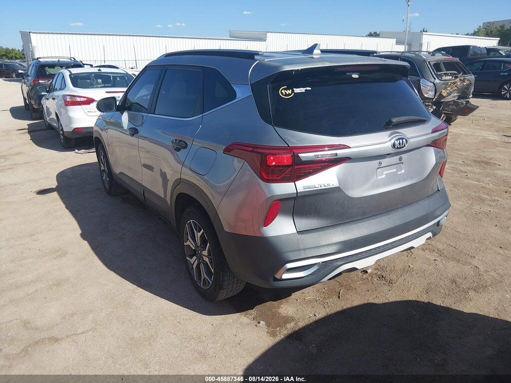 KNDERCAA1M7225206 2021 KIA SELTOS photo no. 3