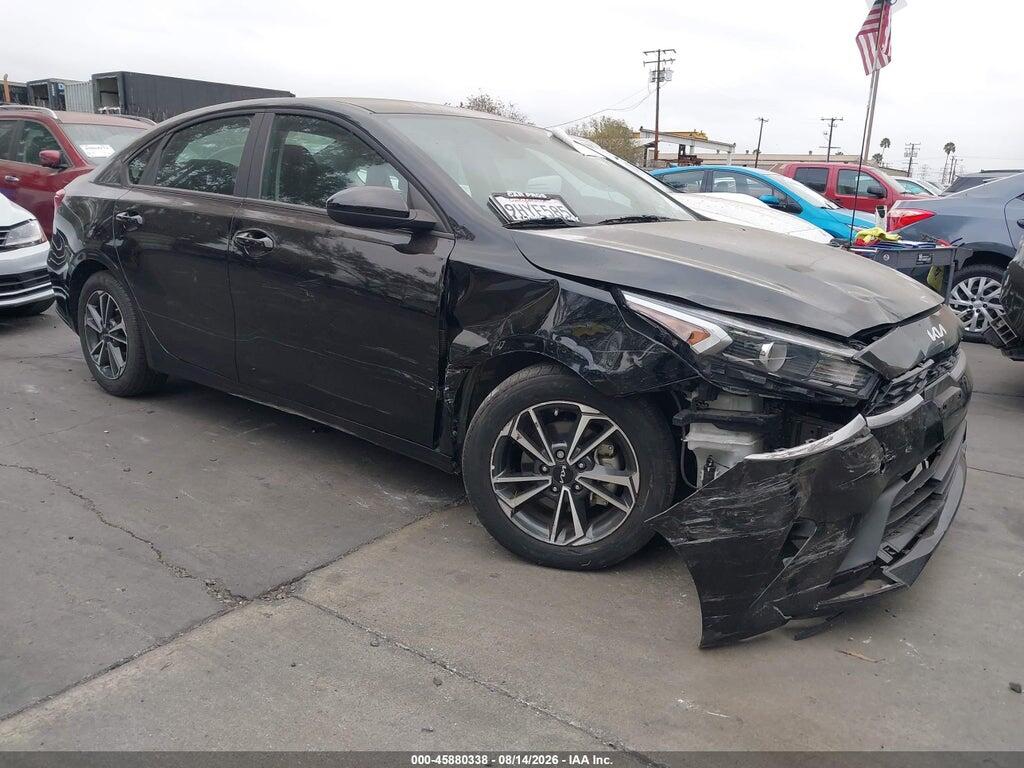 3KPF24AD4PE672996 2023 KIA FORTE photo no. 1