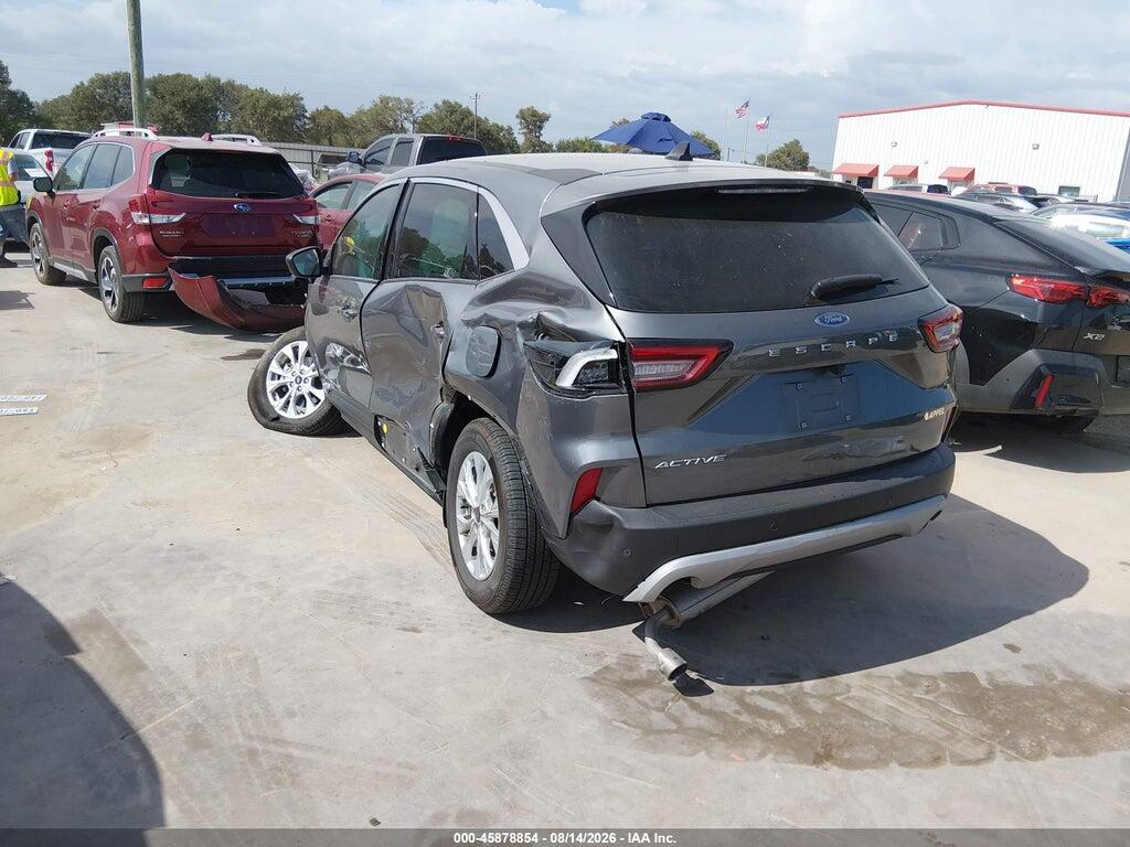 1FMCU0GN5PUB15758 2023 FORD ESCAPE photo no. 3
