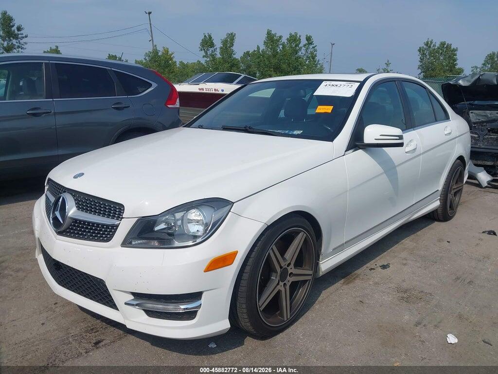 WDDGF8AB1DR260281 2013 MERCEDES-BENZ C 300 photo no. 2