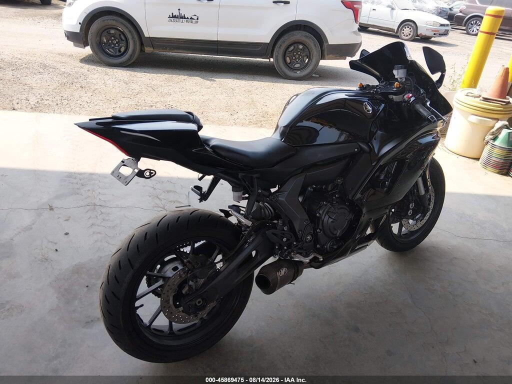JYARM38E5PA005014 2023 YAMAHA YZFR7 photo no. 4