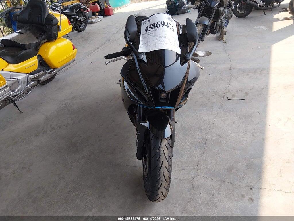JYARM38E5PA005014 2023 YAMAHA YZFR7 photo no. 5