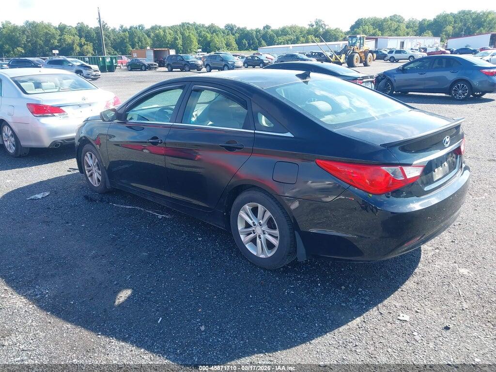 5NPEB4AC8DH645178 2013 HYUNDAI SONATA photo no. 3