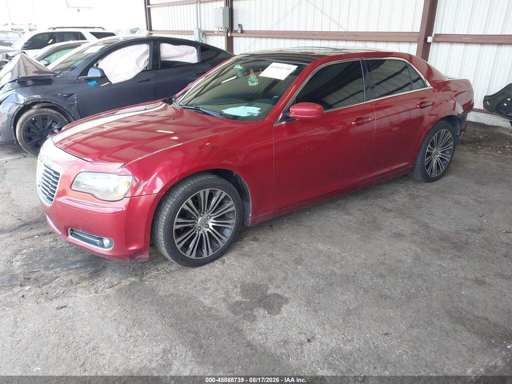 2C3CCABG2DH735668 2013 CHRYSLER 300 photo no. 2