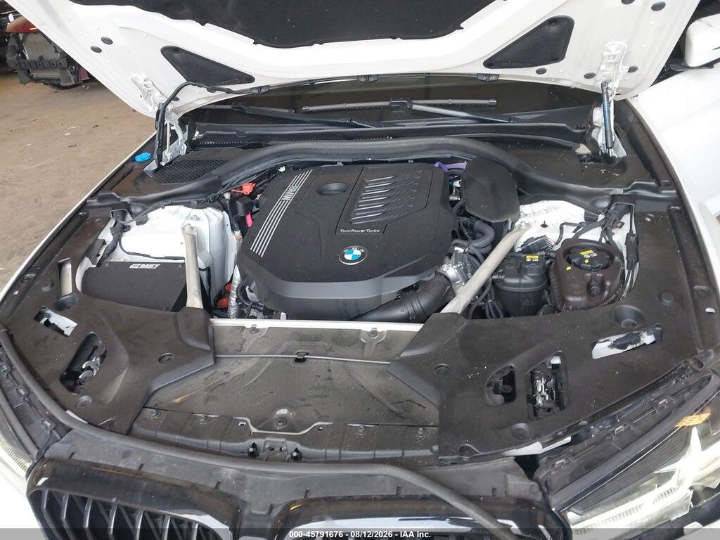 WBA73BJ07NWX60993 2022 BMW 540 photo no. 10