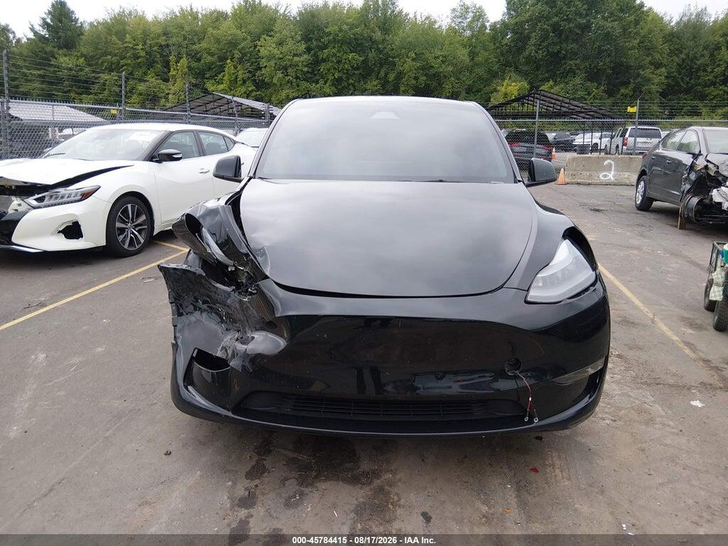 7SAYGDEF9RA299280 2024 TESLA MODEL Y photo no. 12
