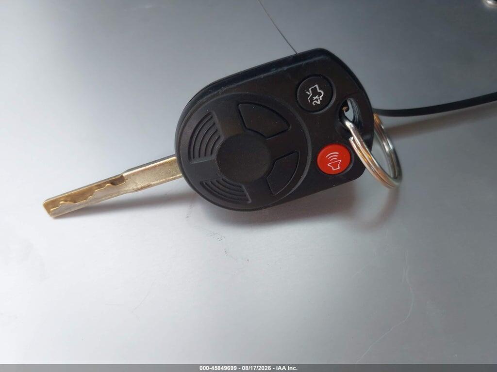 1FADP3E21DL323265 2013 FORD FOCUS photo no. 11