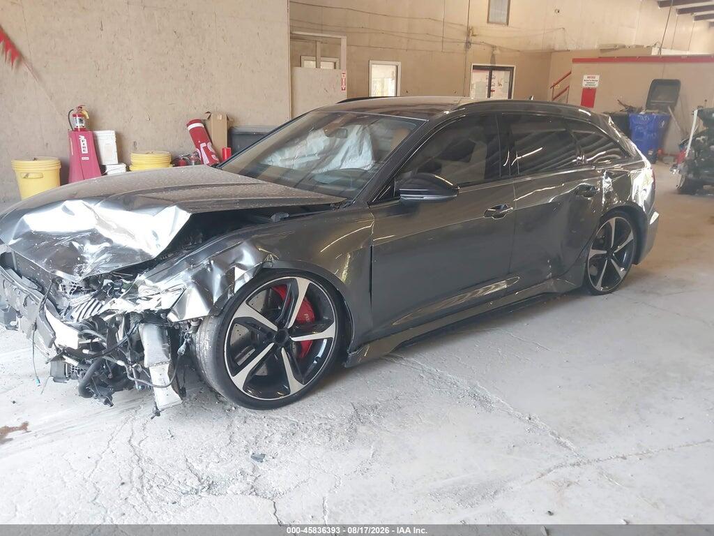 WUA1CBF20MN905530 2021 AUDI RS 6 AVANT photo no. 2