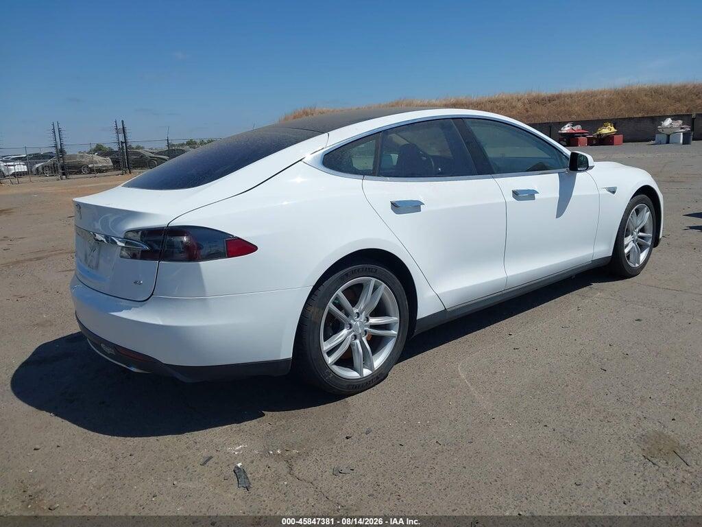 5YJSA1AG9DFP13414 2013 TESLA MODEL S photo no. 4