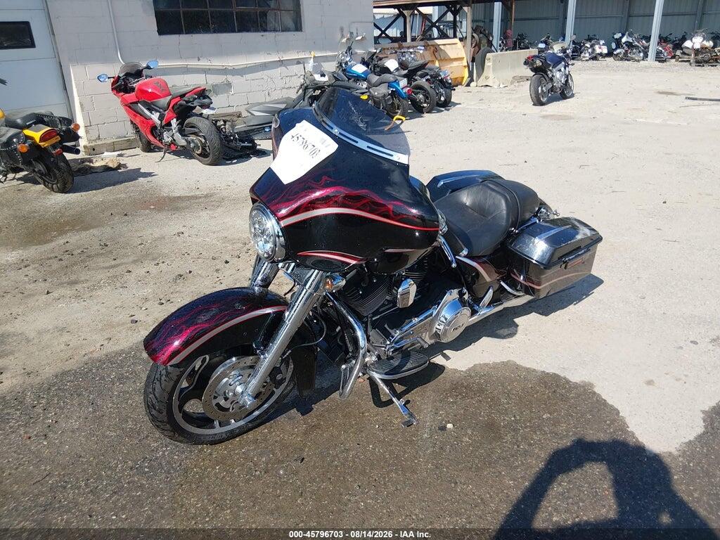 1HD1KBM19DB626698 2013 HARLEY-DAVIDSON FLHX photo no. 2