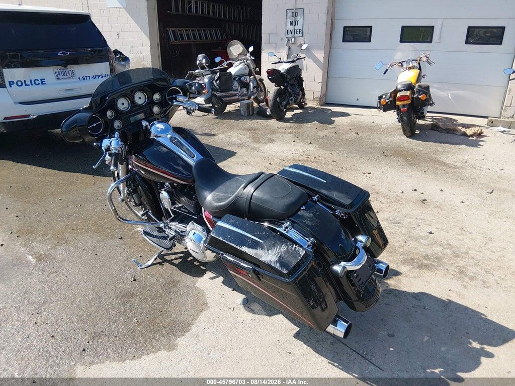 1HD1KBM19DB626698 2013 HARLEY-DAVIDSON FLHX photo no. 3
