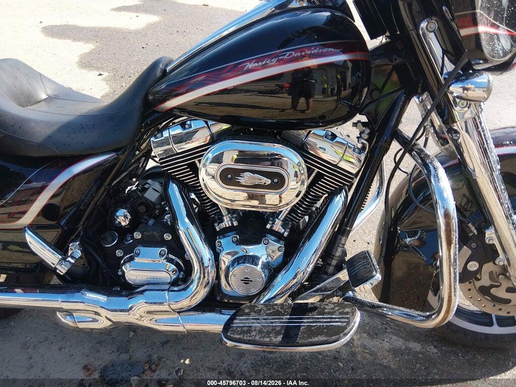 1HD1KBM19DB626698 2013 HARLEY-DAVIDSON FLHX photo no. 8
