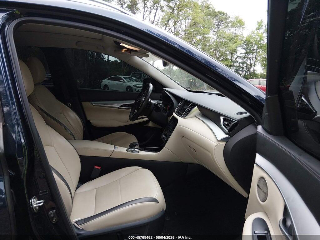 2021 INFINITI QX50 ESSENTIAL — Фото 5 из 16