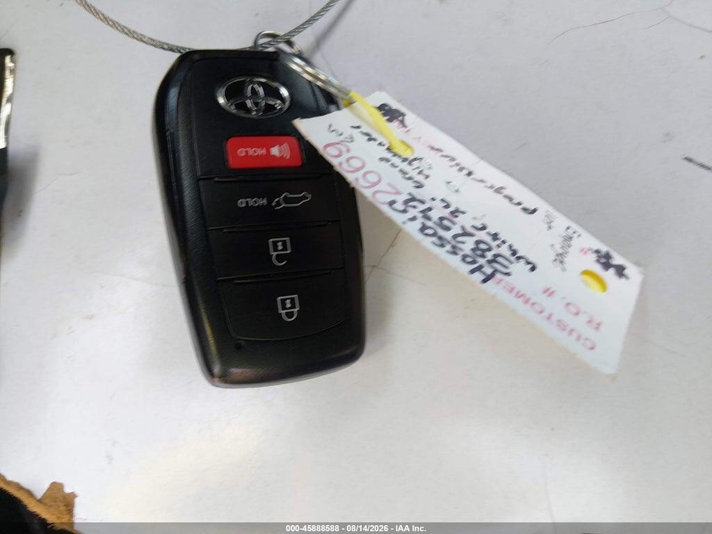 5TDACAB56TS086765 2026 TOYOTA GRAND HIGHLANDER HYBRID photo no. 11