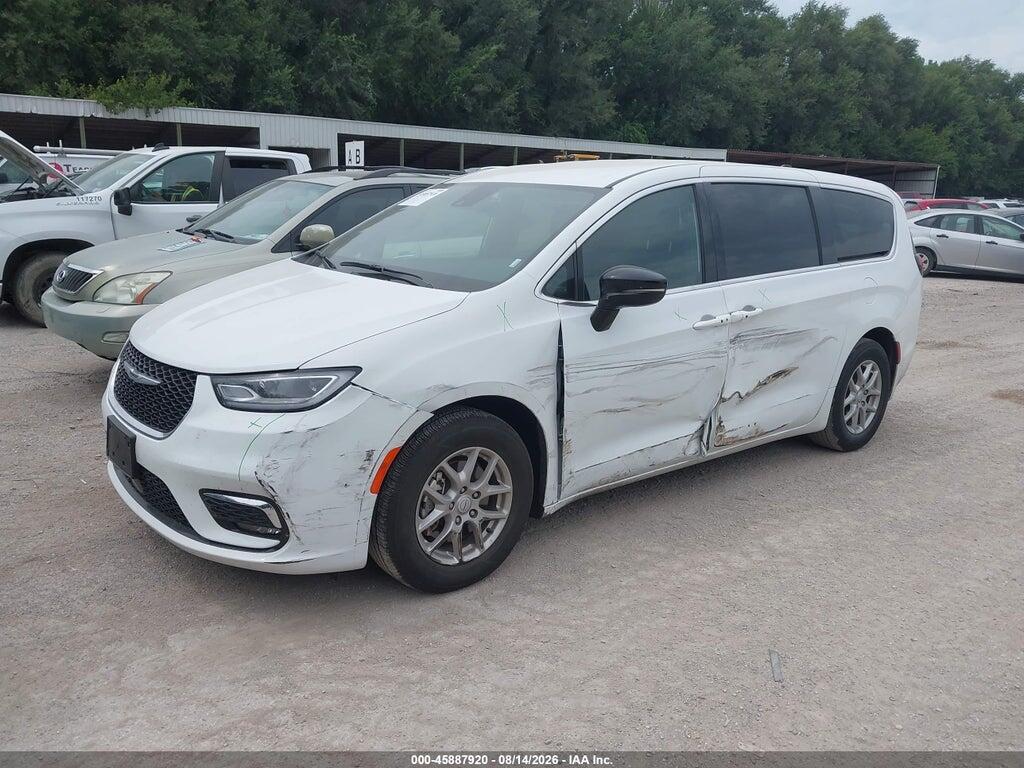 2C4RC1BG4TR212831 2026 CHRYSLER PACIFICA photo no. 2