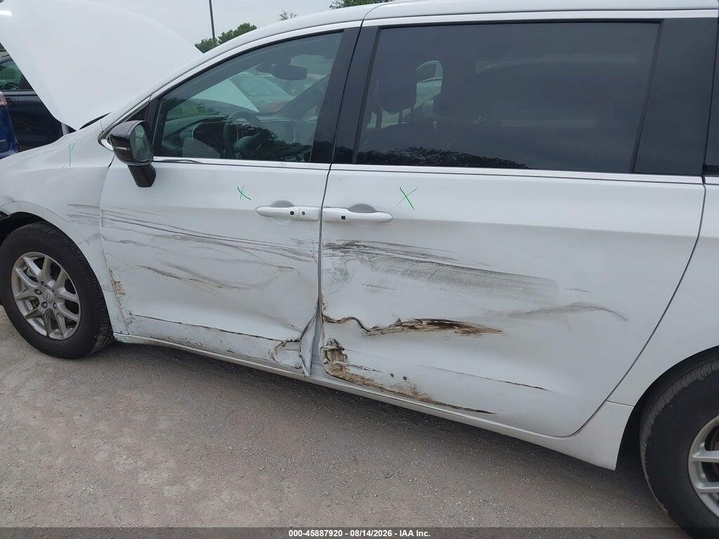 2C4RC1BG4TR212831 2026 CHRYSLER PACIFICA photo no. 6