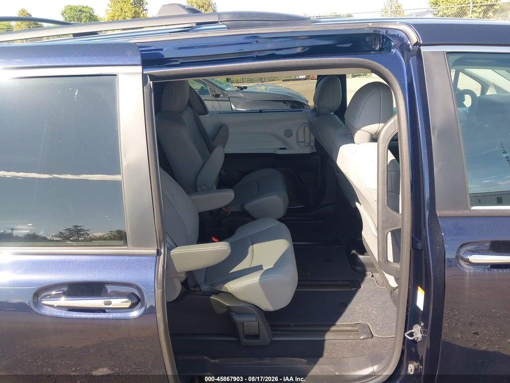 5TDYSKFC7TS258804 2026 TOYOTA SIENNA photo no. 8