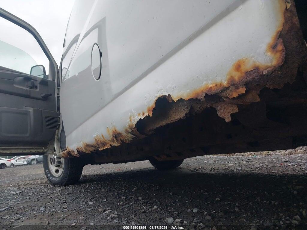 1GTW7GCG5B1147323 2011 GMC SAVANA 2500 photo no. 12