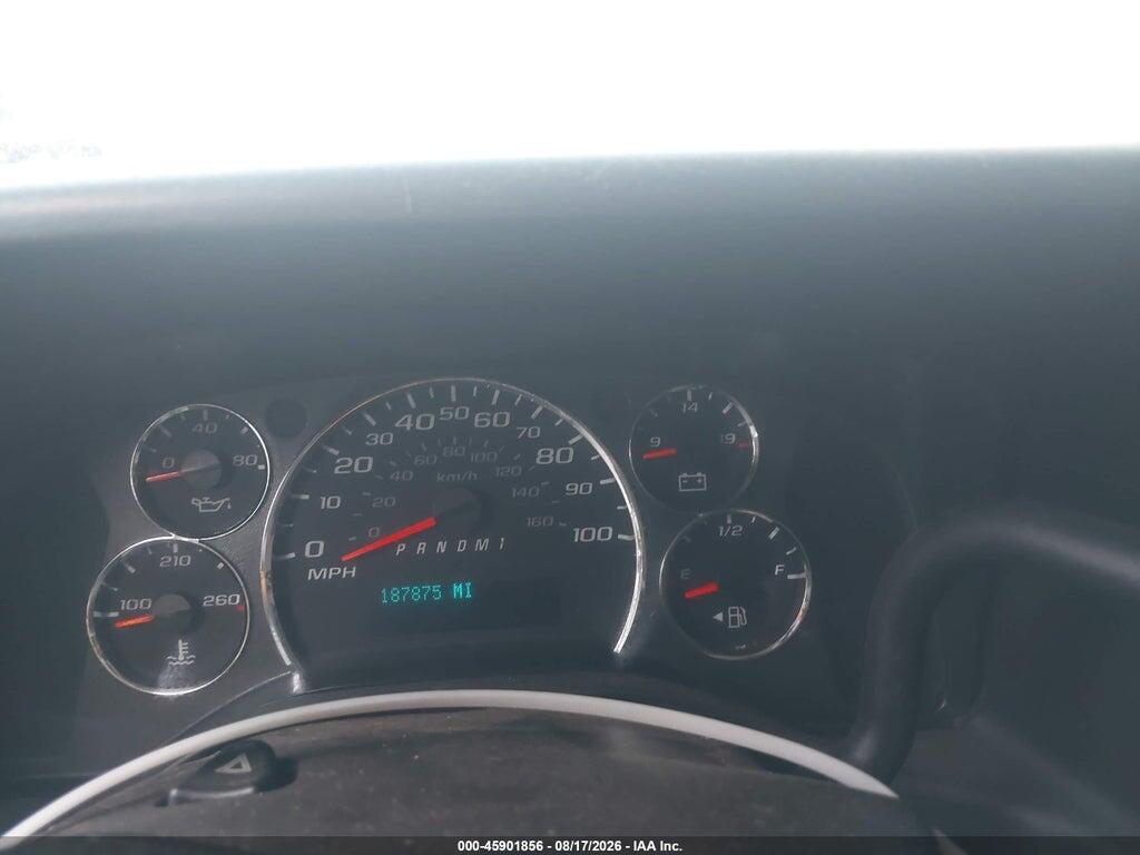 1GTW7GCG5B1147323 2011 GMC SAVANA 2500 photo no. 7