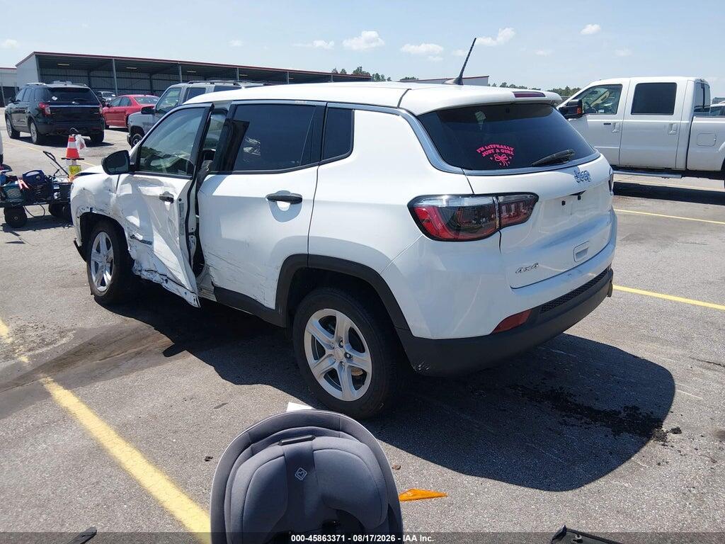 3C4NJDAN9PT574887 2023 JEEP COMPASS photo no. 3