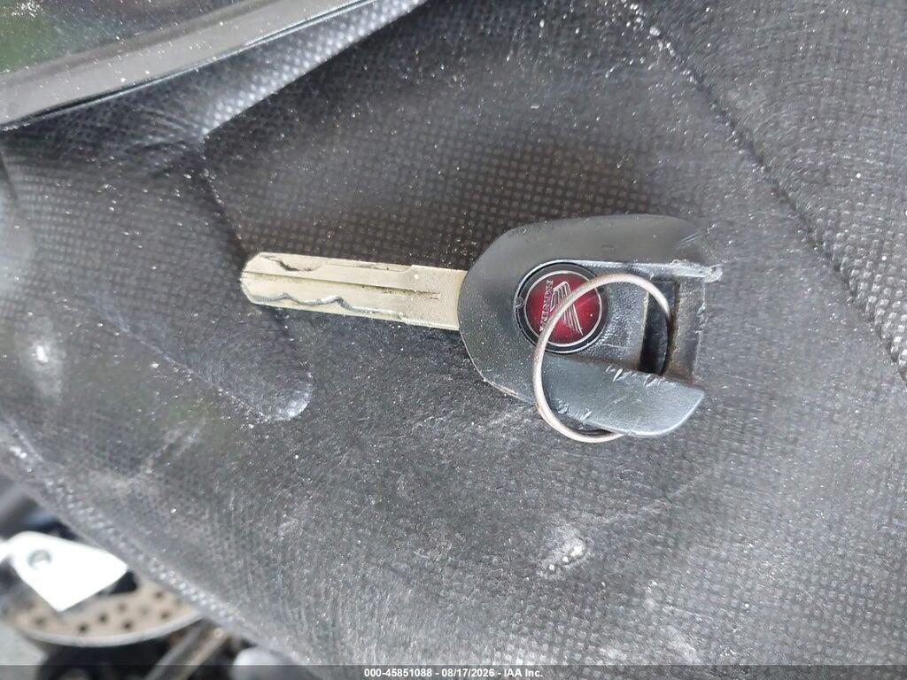 JH2SC7718TK900023 2026 HONDA CBR1000 photo no. 11