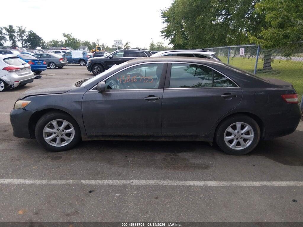 4T1BF3EK1BU671204 2011 TOYOTA CAMRY photo no. 12
