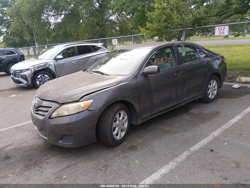 4T1BF3EK1BU671204 2011 TOYOTA CAMRY photo no. 2