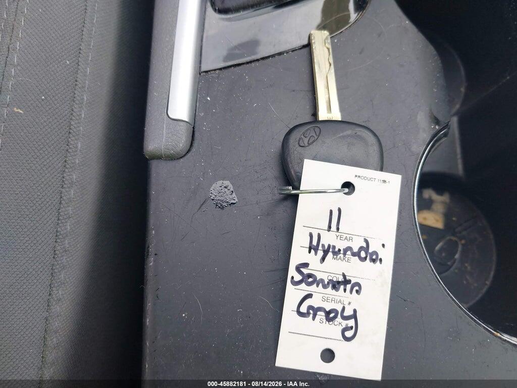 5NPEB4AC2BH111302 2011 HYUNDAI SONATA photo no. 11