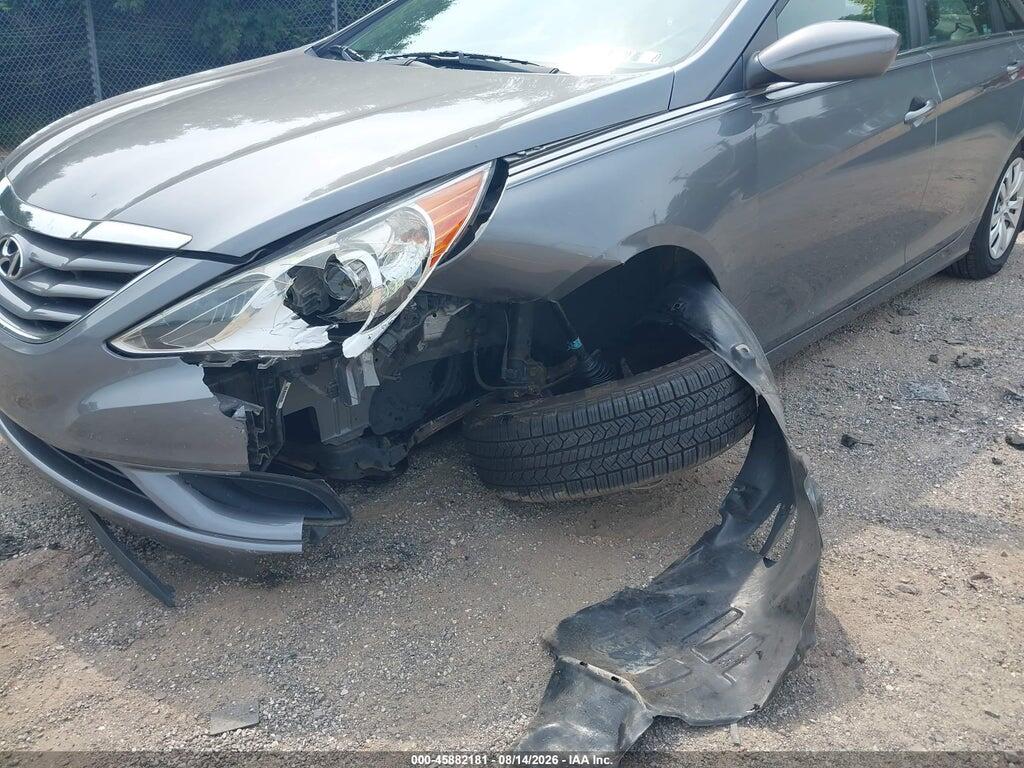 5NPEB4AC2BH111302 2011 HYUNDAI SONATA photo no. 6
